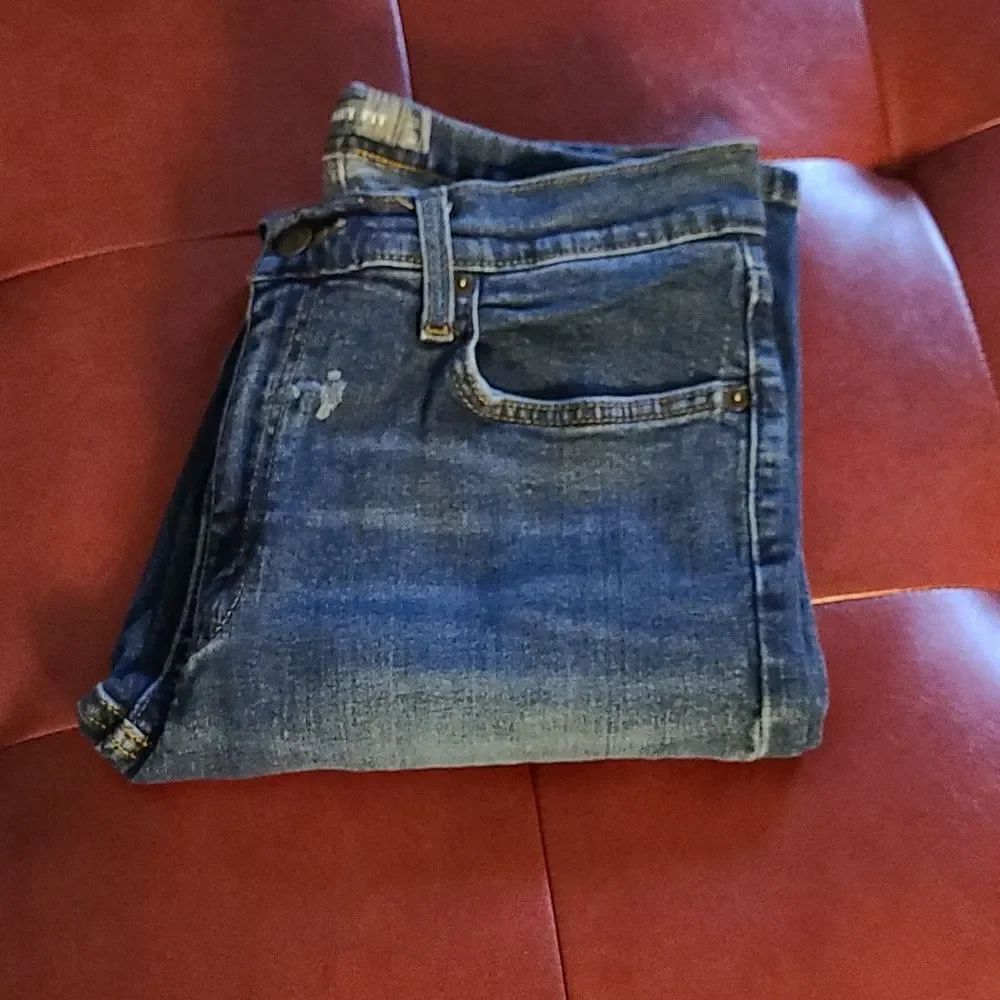 Members mark W 32 L 32 mens distressed blue jeans